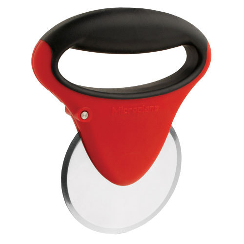 Microplane_easy_prep_pizza_cutter-sixhundred