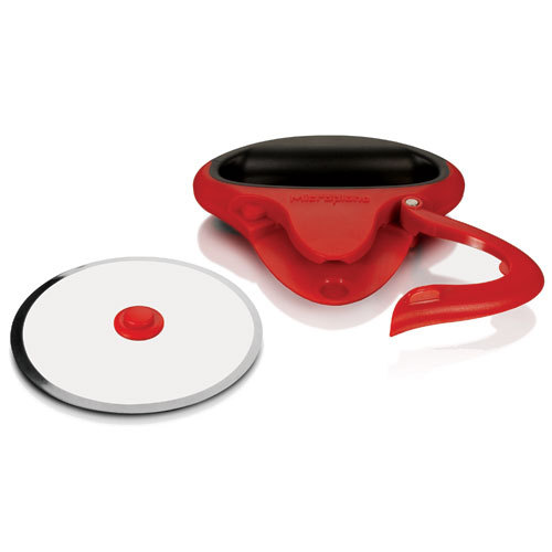 Microplane_easy_prep_pizza_cutter_blade_removed-sixhundred