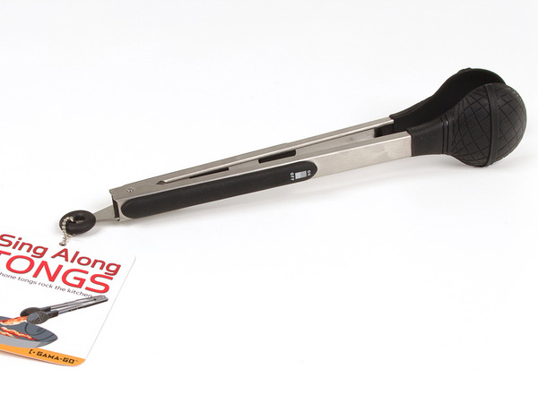 Microphone-shaped_sing_along_tongs-sixhundred