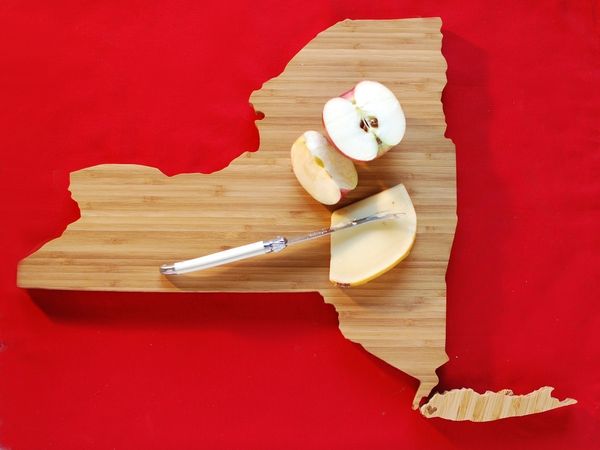 State_shaped_cutting_boards_7-sixhundred