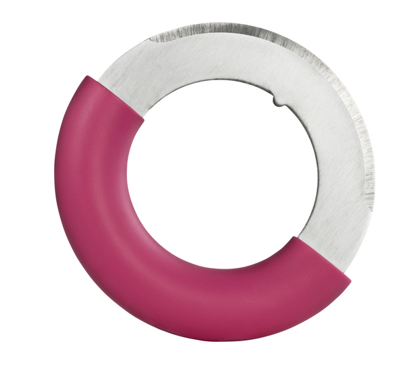 Normann_copenhagen_chop_round_knife_pink_blade_exposed-sixhundred