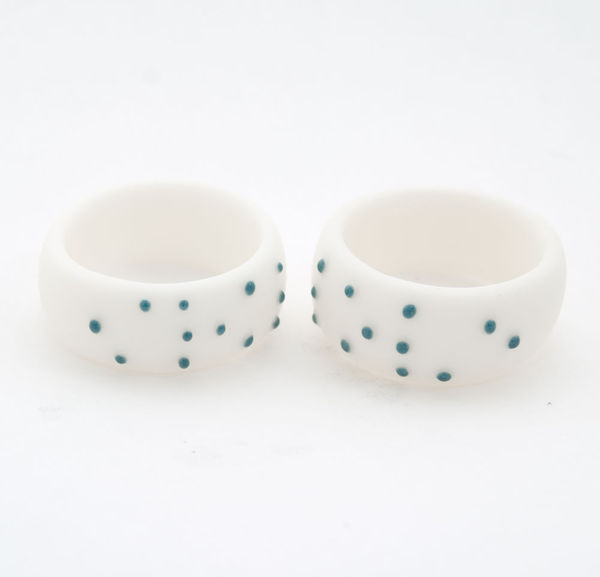 Love_braille_ring_2-sixhundred