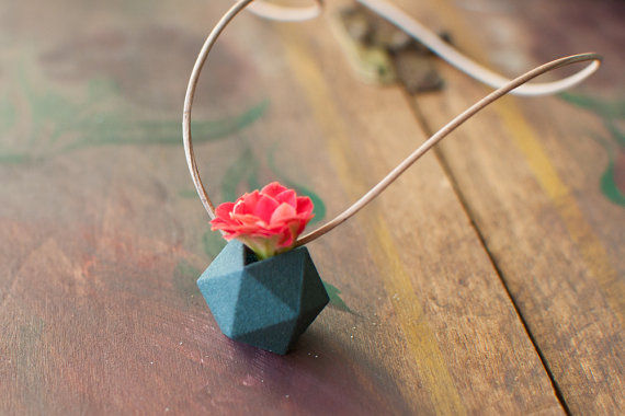 A_wearable_planter_by_colleen_jordan_18-sixhundred