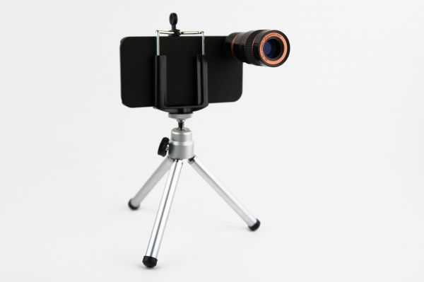 The_iphone_telephoto_lens_7-sixhundred