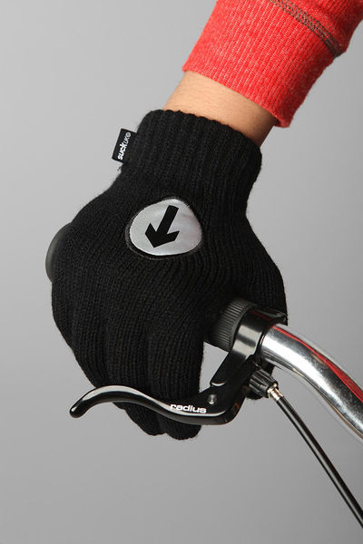 Reflective_biker_gloves_7-sixhundred