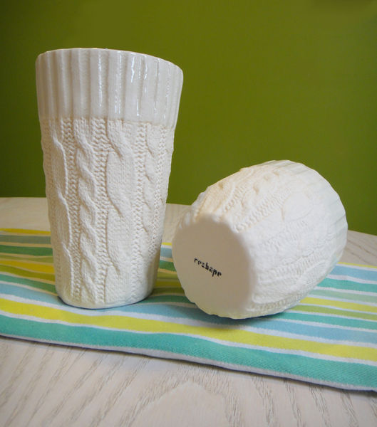 Cable Knit Ceramic Cups 1