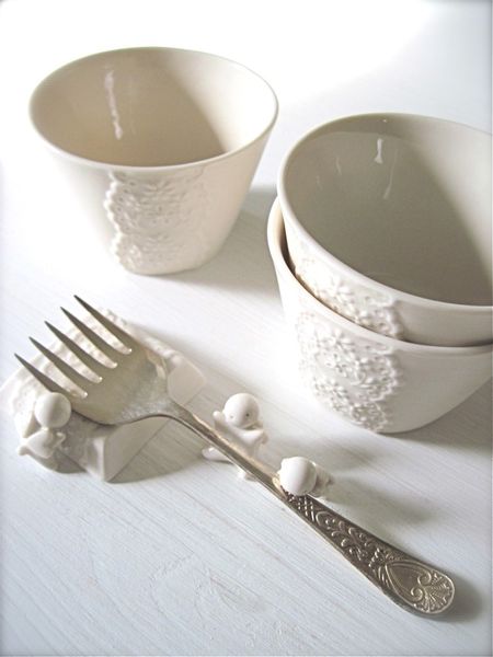Porcelain_lace_cup_1-sixhundred