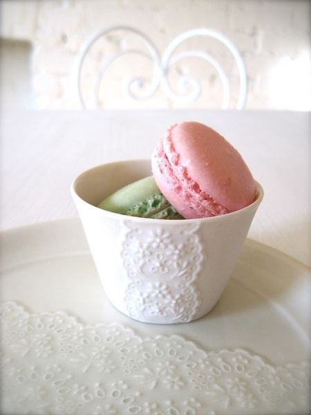 Porcelain_lace_cup_2-sixhundred