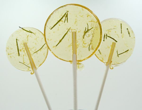 Lollipops_by_the_groovy_baker_11-sixhundred