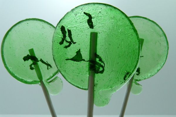 Lollipops_by_the_groovy_baker_4-sixhundred