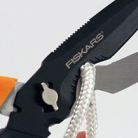 Cuts+More Scissors 7
