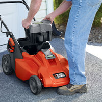 Rechargeable Mulching/Bagging Cordless Electric Mower by Black &amp; Decker 2