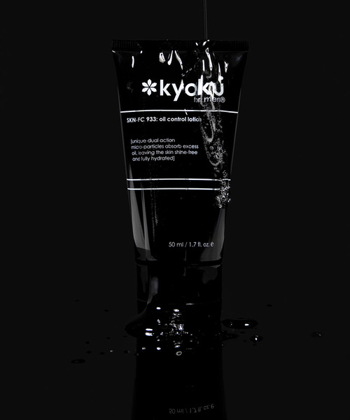 Kyoku_oil_control_lotion-sixhundred