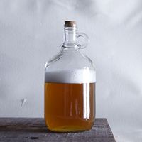 Glass_growler_3-twohundred