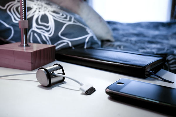 Pinza_cord_holder_3-sixhundred