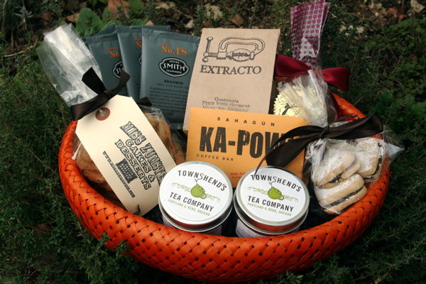 Coffee, Tea and Me Portland Artisan Gift Basket 2