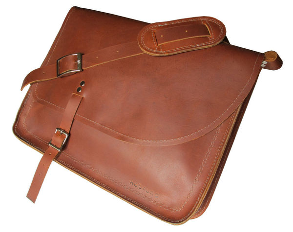 Dumaine_messenger_bag_by_xobruno_3-sixhundred