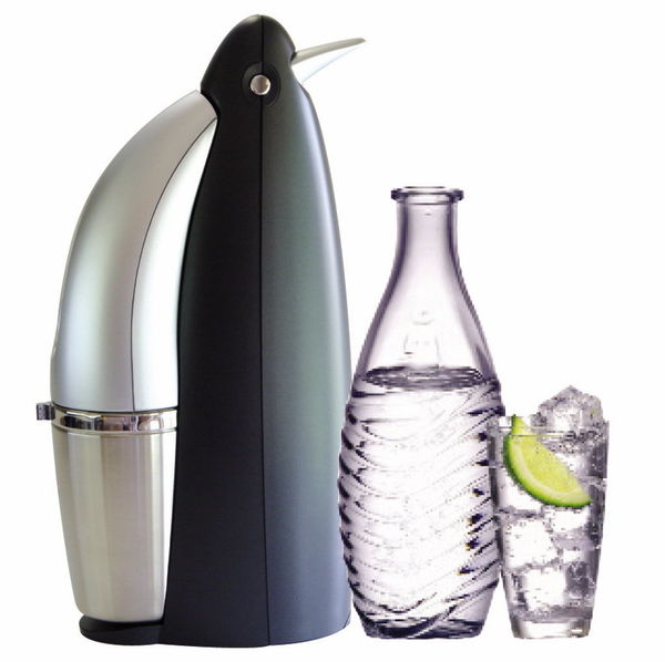Penguin Sparkling Water and Soda Machine 1