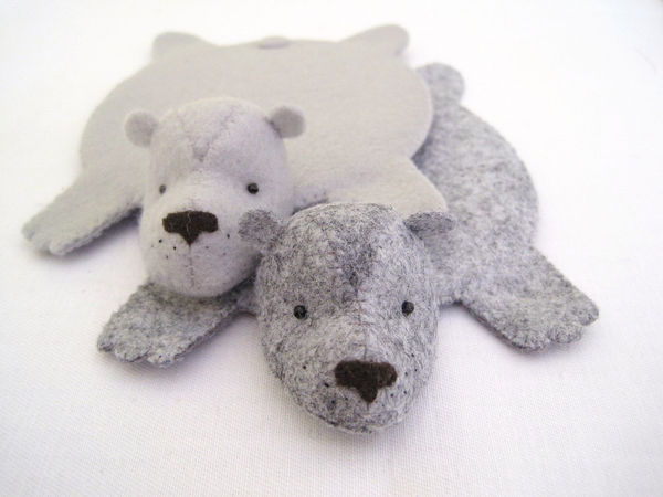 Bear_rug_coasters_set_of_6_3-sixhundred
