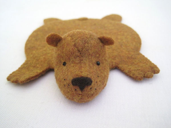Bear_rug_coasters_set_of_6_4-sixhundred