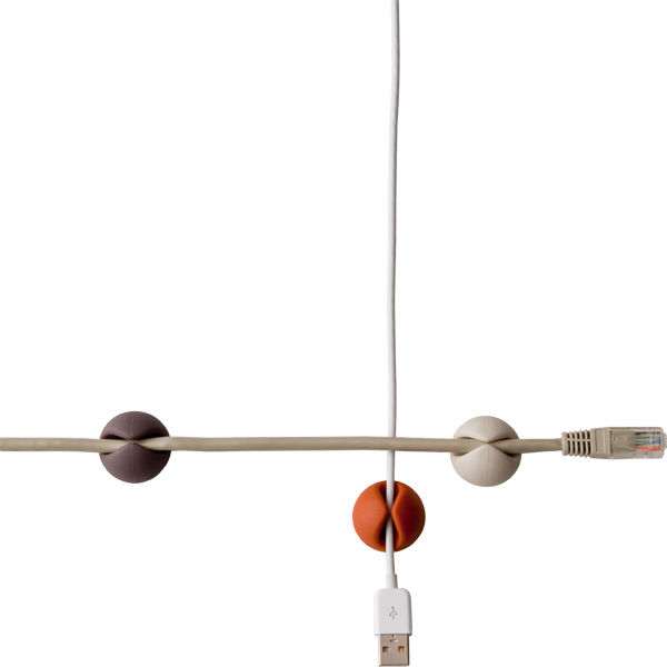 Cabledrop_cord_clips_2-sixhundred