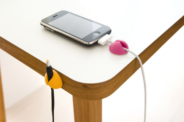 Cabledrop_cord_clips_6-sixhundred