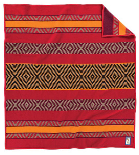Pendleton_tribute_series_blankets_3-sixhundred