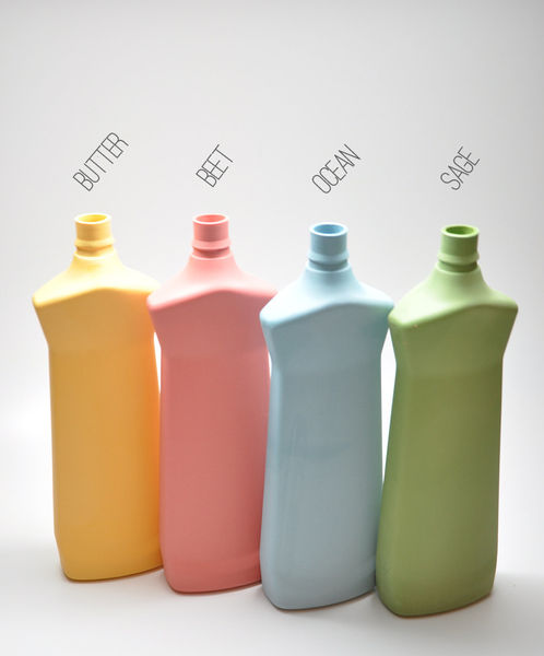 Dish_detergent_bottle_vase_2-sixhundred