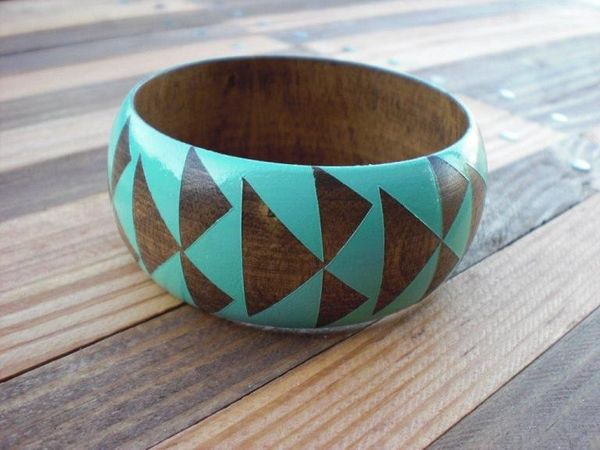 Stained_wood_bangles_by_voz_1-sixhundred