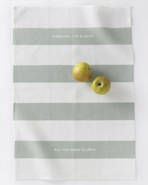 Love_set_tea_towels_by_studiopatr_6-sixhundred
