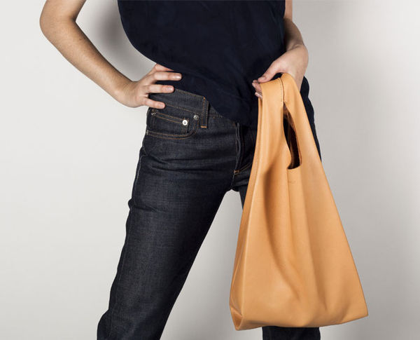 Leather_baggu_bag_1-sixhundred