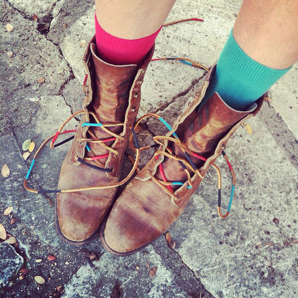Painted_leather_shoelaces_by_comb_collective_2-sixhundred