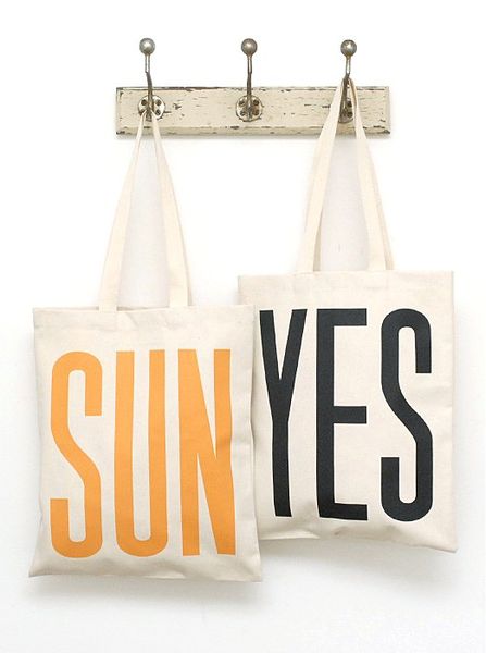 Sunshine_is_delicious_tote_bag_6-sixhundred