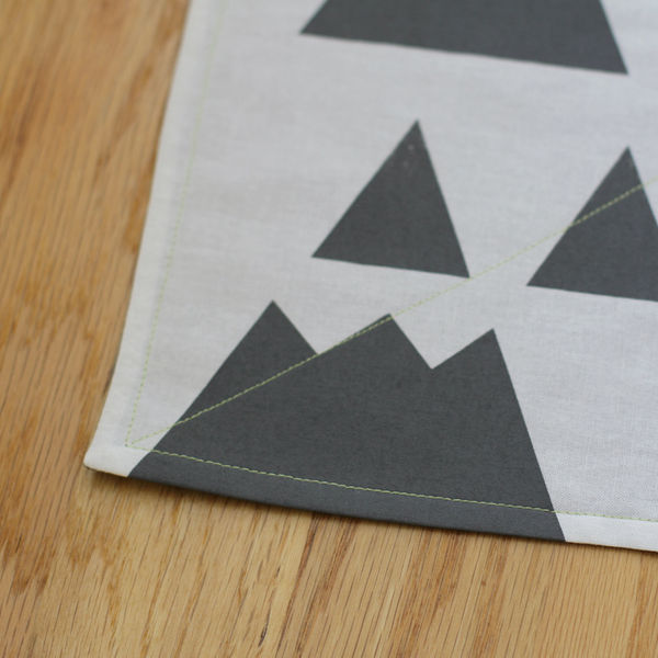 Frosty_dew_placemat_by_satsuki_shibuya_2-sixhundred