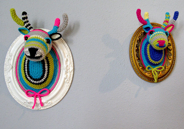 Crocheted_faux_taxidermy_by_manafka_mina_9-sixhundred