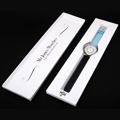 The_average_day_mens_watch_in_the_box-sixhundred