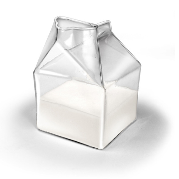 Fred_half_pint_glass_creamer-sixhundred