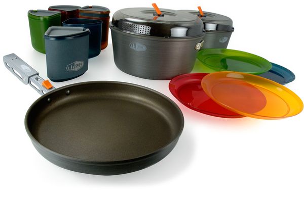Pinnacle Camper Cook Set on Wantist