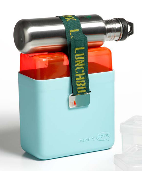 The_lunchbox_with_a_drink-sixhundred