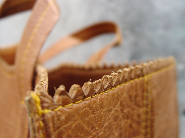 Papr_bag_by_kimkim_artifacts_mmm-sixhundred