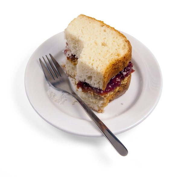 Half_eaten_peanut_butter_and_jelly_sandwich_cake-sixhundred