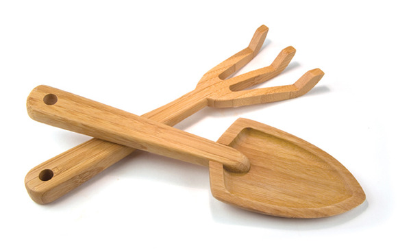 Fred_bamboo_garden_salad_tools-sixhundred