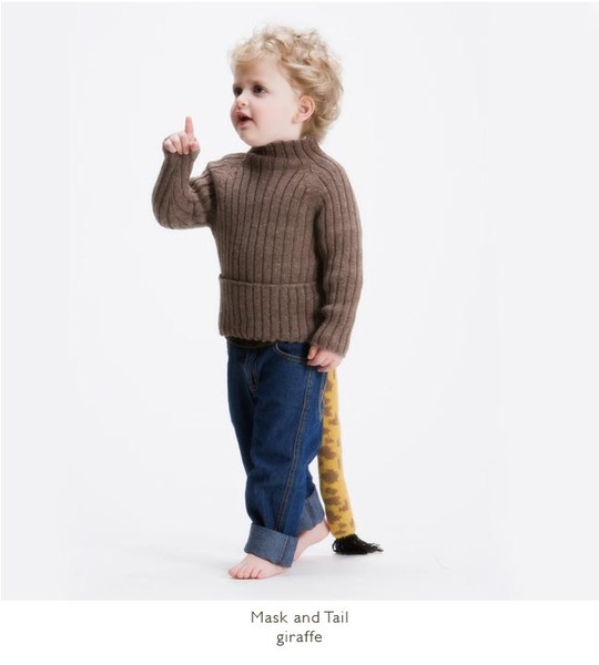 Oeuf_mask_and_tail_set_giraffe_on_boy-sixhundred