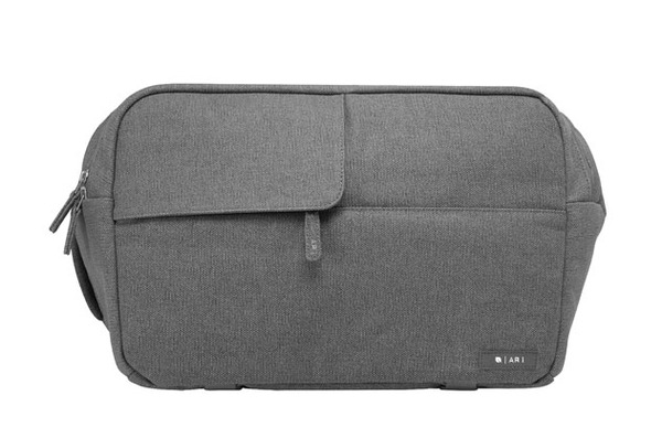 Incase_ari_marcopoulos_camera_bag_front-sixhundred